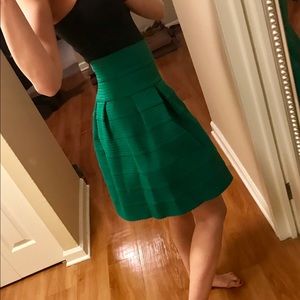 Girls from Savoy green skirt size xs